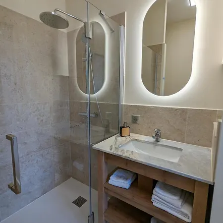 Maison Prunier דירה ז'רנק